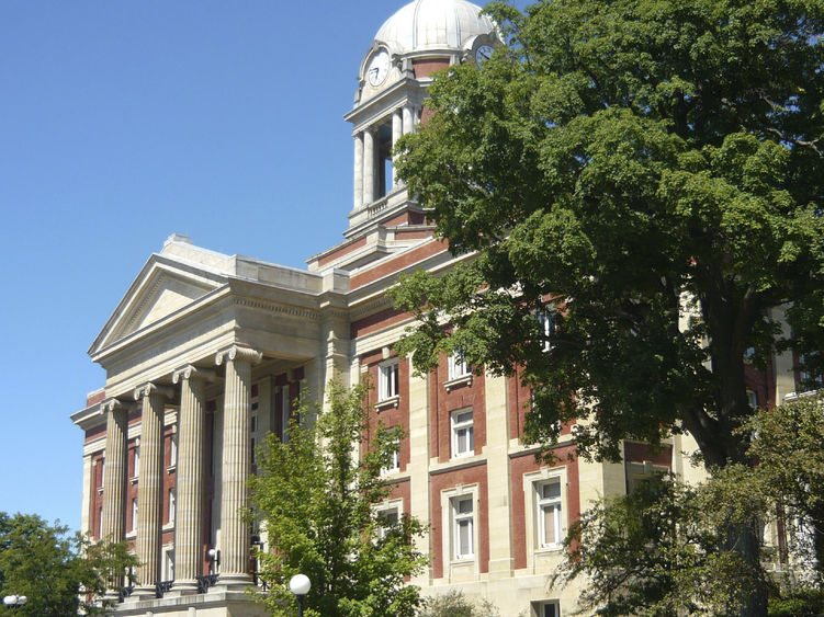 Exterior of Mercer County Courthouse with trees